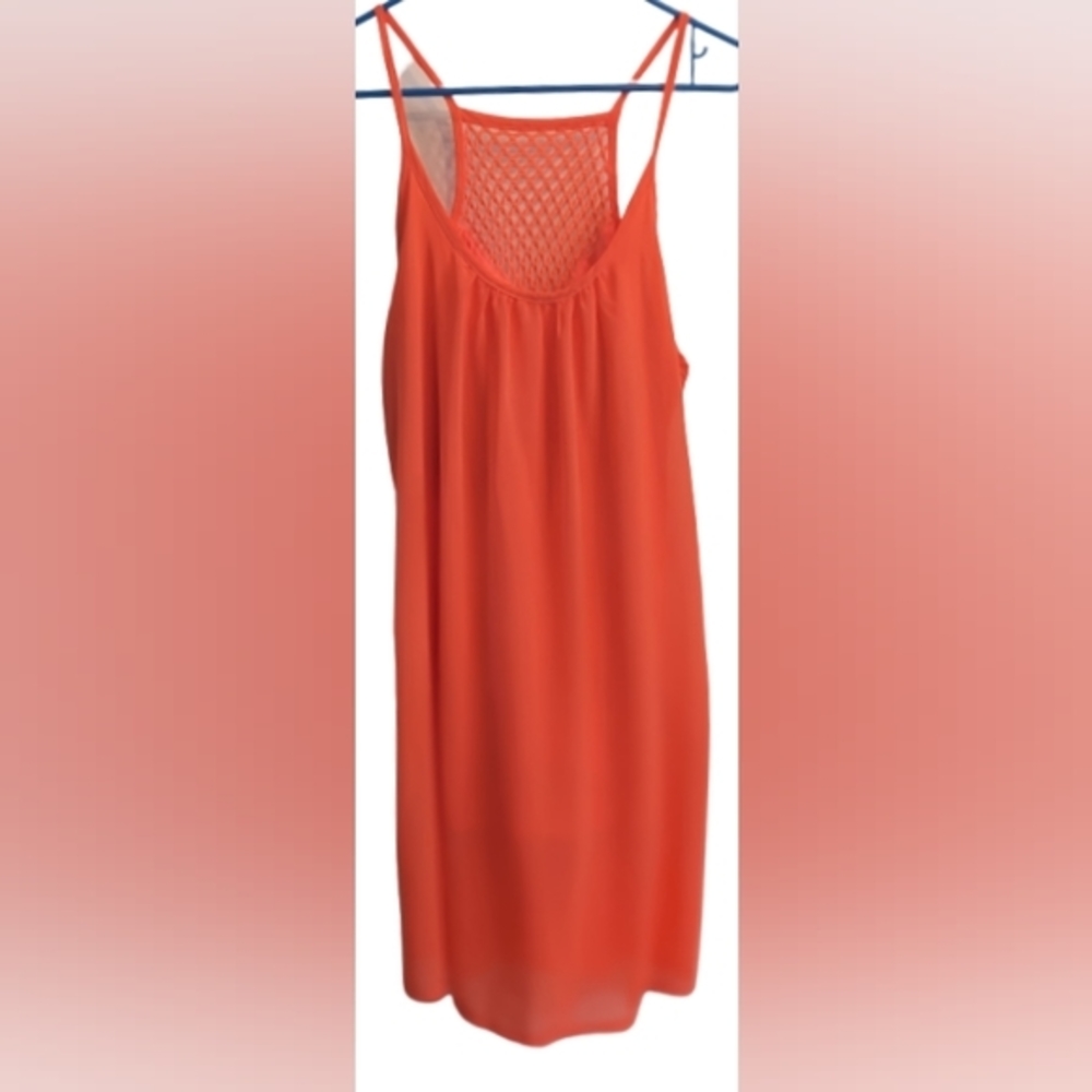 GUC v neck wide mesh racerback pleated at top center flowing coral sheer lined